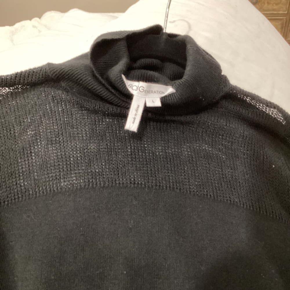 Two Bcbgeneration Sweater - image 2